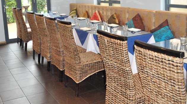 imgi_14_Restaurant_View